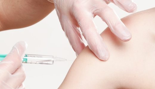 インフルエンザワクチンは打つべきか